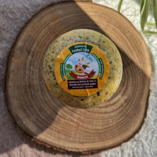 Kuh-Käse Brennnessel