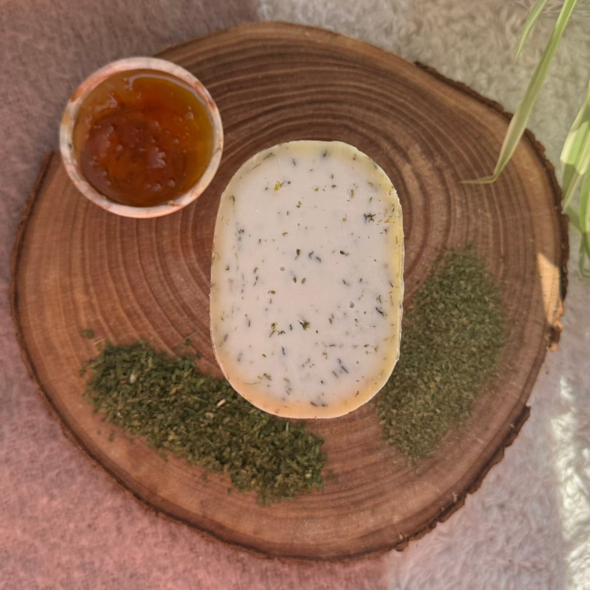 Ziegen-Käse Kräuter-Honig
